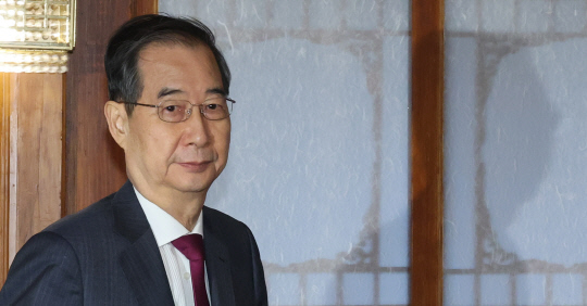䵿ġ 뼱, `3롤ݸ Ʈ` ޺λ